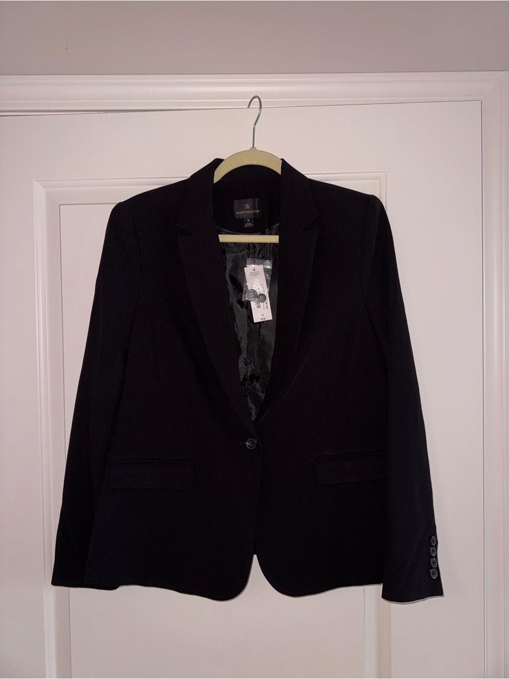 Worthington Black Single-Button Women's Blazer